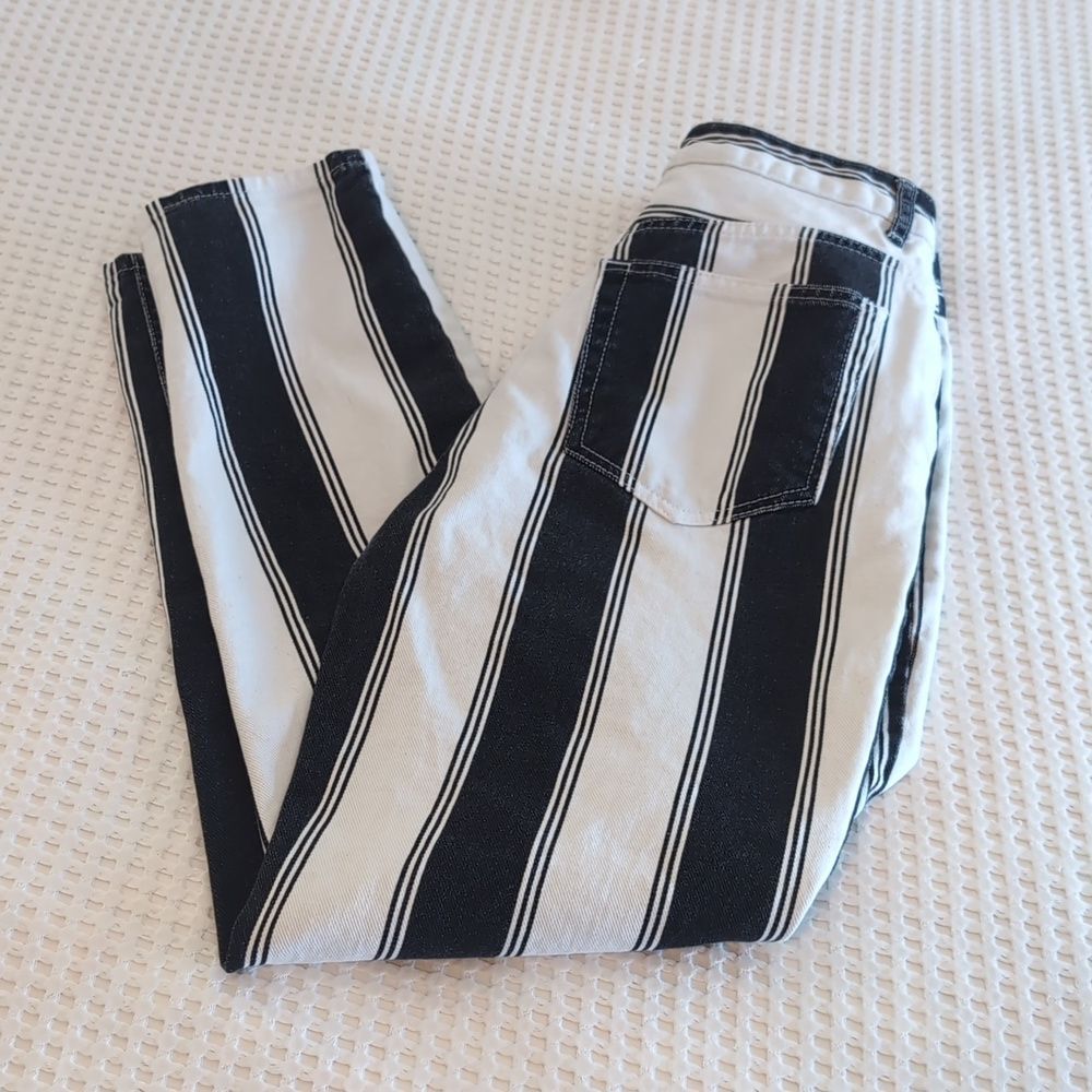 BDG striped mom jeans size 27